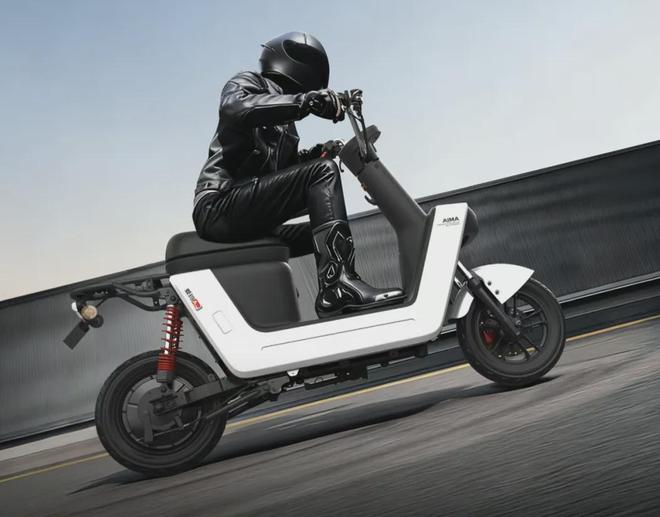 3000多金属外壳已量产！推荐两款新版国标电动车价格(图6)