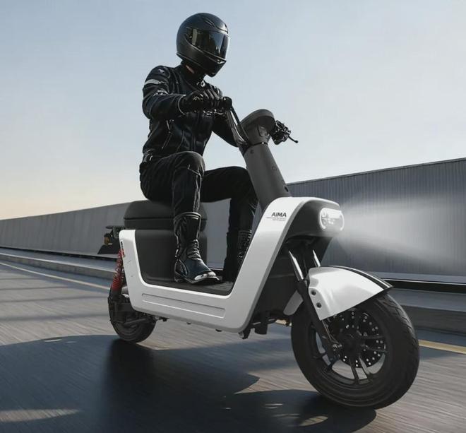 3000多金属外壳已量产！推荐两款新版国标电动车价格(图4)